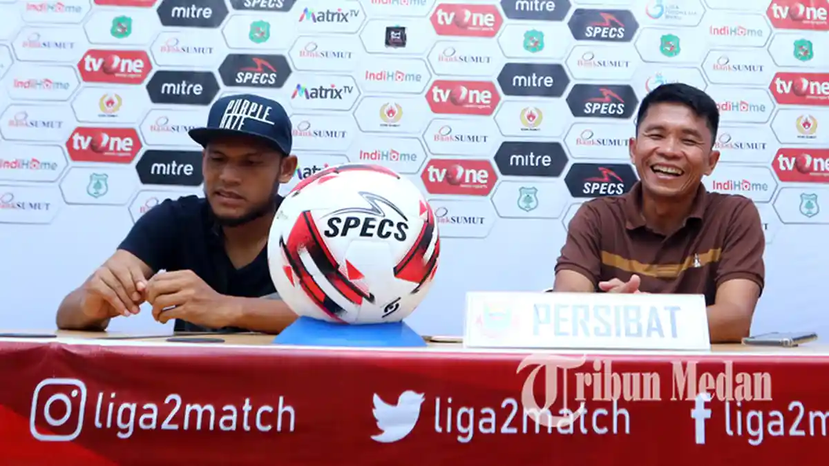 Berita Foto: Konferensi Pers Kedua Pelatih PSMS Medan dan Persibat Batang Jelang Pertandingan Liga 2 - 27082019_jelang_psms_kontra_persibat_danil_siregar-3.jpg