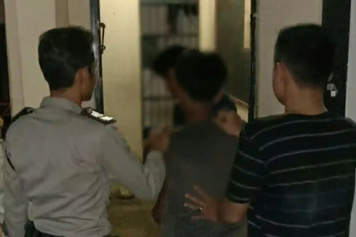 Kelabui Anak-anak, 2 Remaja Talang Padang Rampas Ponsel