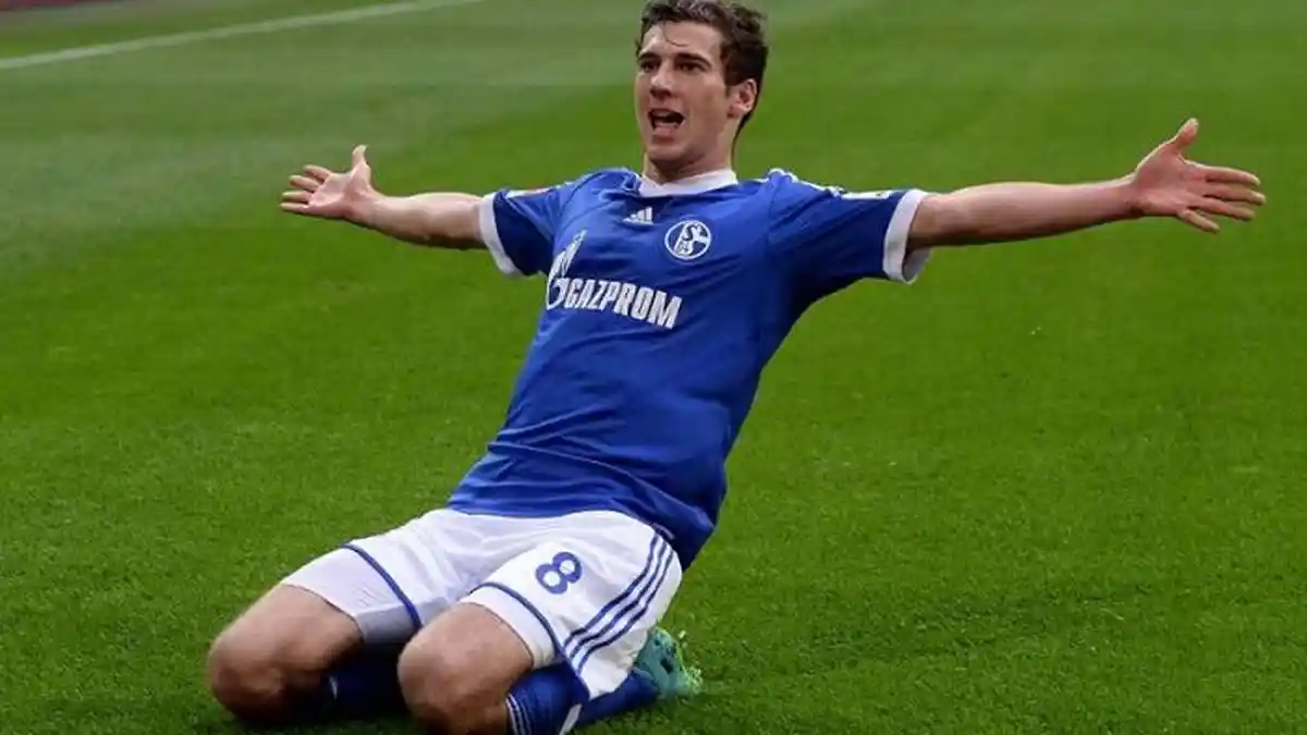Leon Goretzka Bikin Bayern Muenchen Ketar-ketir