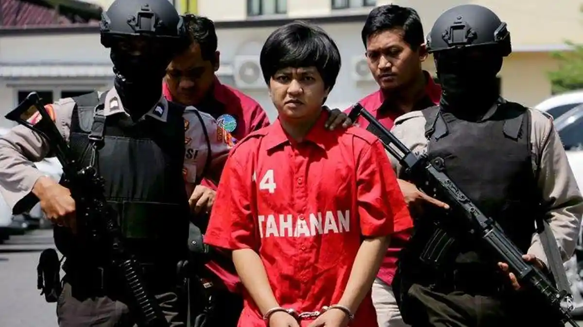 Ingin Penghasilan Lebih Besar Penjual Es Puter Ini Terancam Hukuman Mati. Ini Kerja Sampingannya