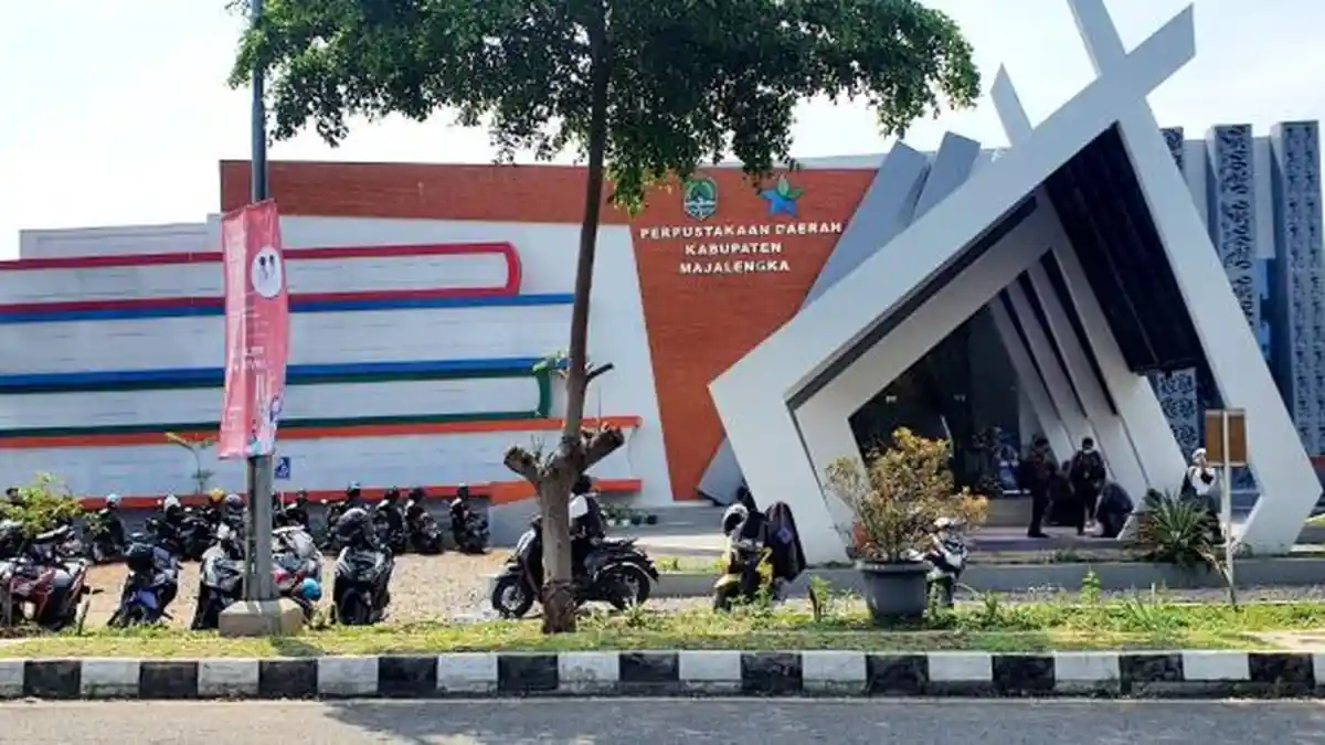 Bupati Majalengka Harap Gedung Perpusda yang Membanggakan Dapat Tingkatkan Minat Baca Warga