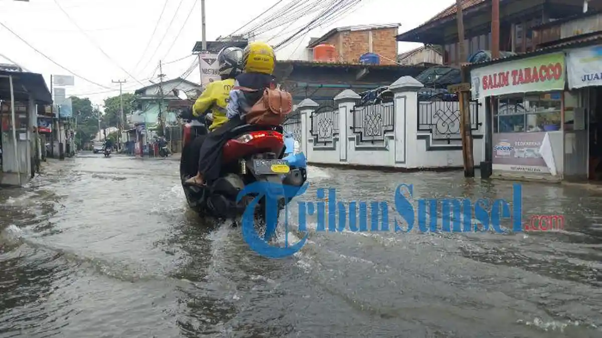 BMKG Ingatkan Waspada Cuaca Ekstrem di Sumsel 9-13 Desember 2025, Berpotensi Picu Banjir, Wilayahnya
