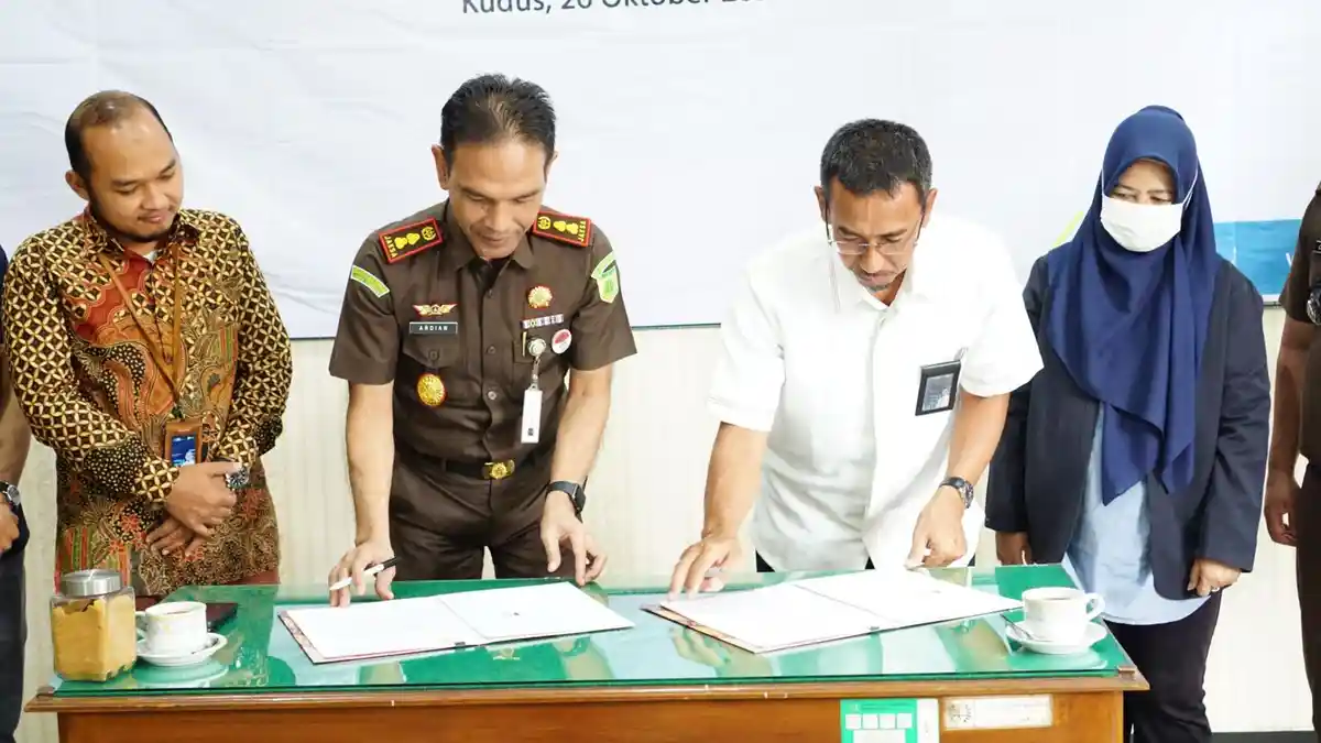 Sinergi Bersama PLN, Kejari Kudus Beri Bantuan Hukum di Luar Pengadilan