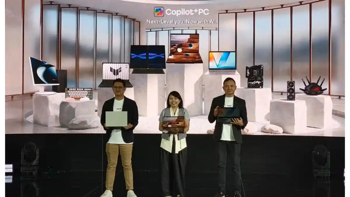 ASUS Rilis Zenbook DUO dan Lini Laptop Pionir Copilot+ PC dengan AI Lokal 