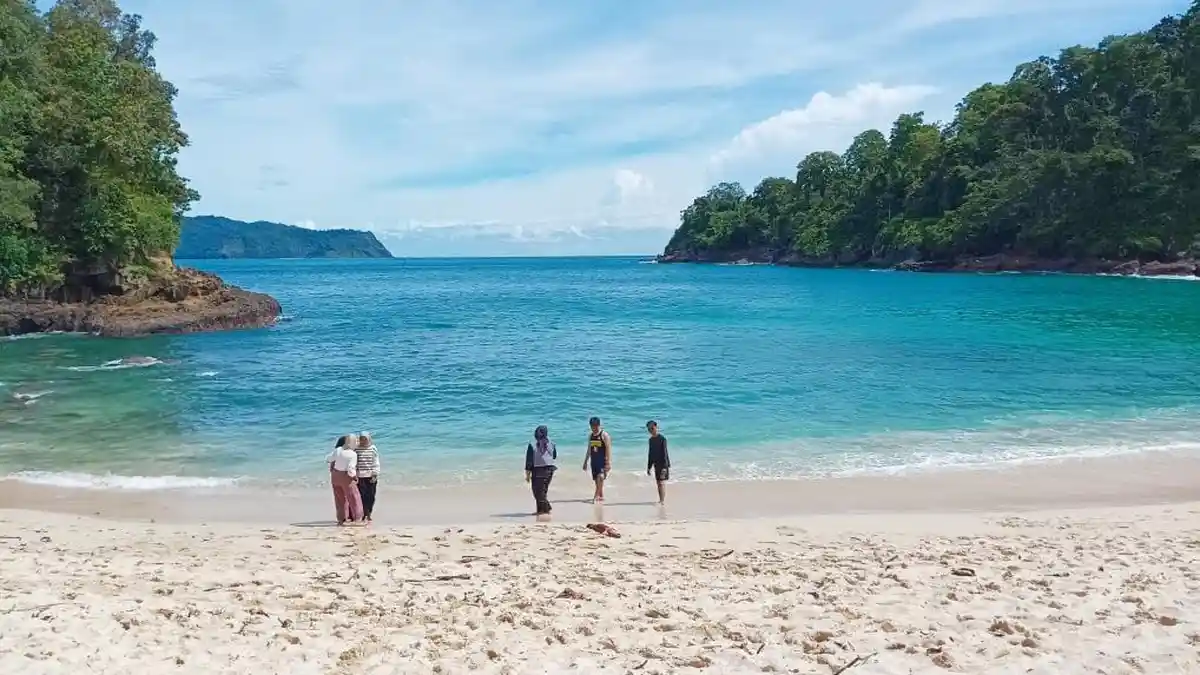 Destinasi Wisata Tersembunyi yang Ramai Dikunjungi Wisatawan di Libur Isra Mikraj - Imlek