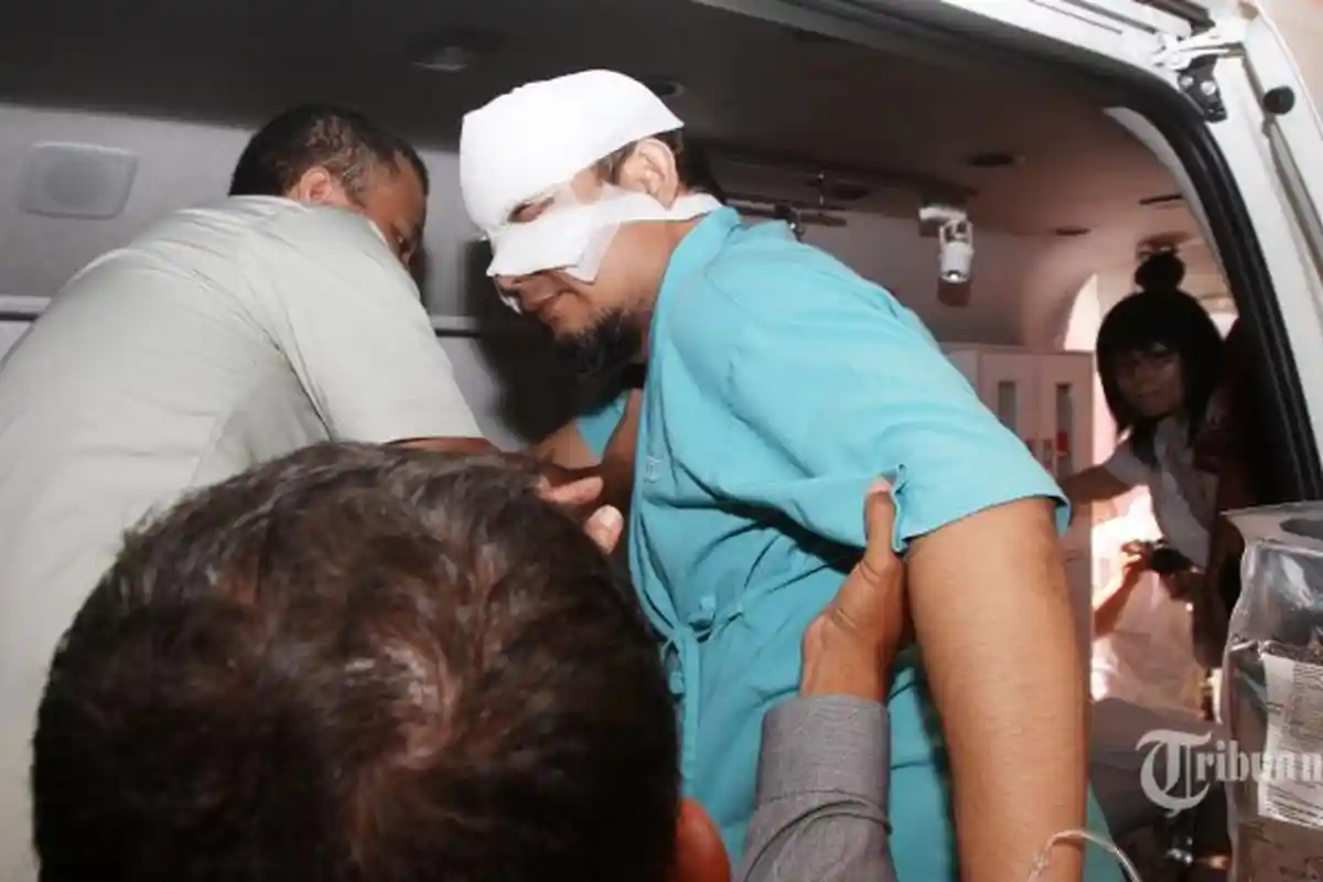 Polri Belum Ungkap Identitas Pelaku Penyiraman terhadap Novel