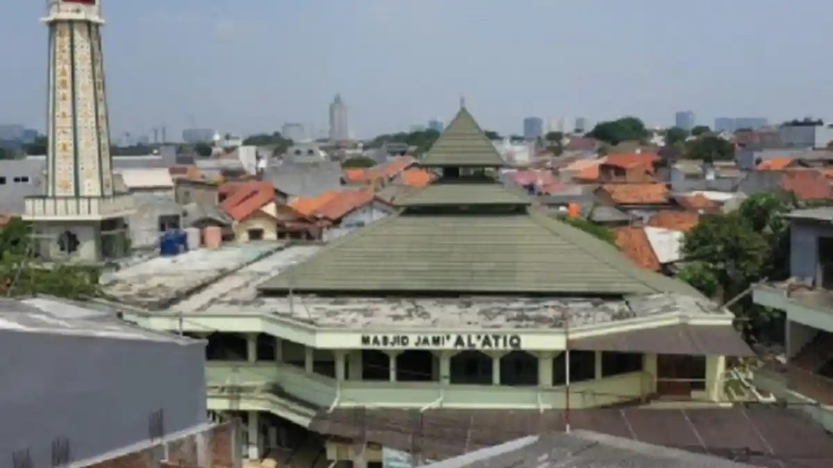 Masjid Jami Al Atiq, Berawal dari Sultan Mahmud Hasanuddin Hingga Pahlawan Betawi Si Pitung