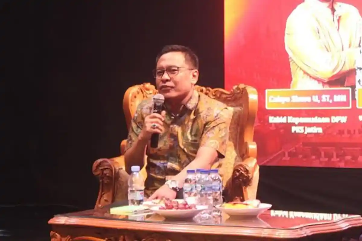 Marak Netizen Serang Wakil Rakyat, Wakil Ketua DPRD Surabaya Dorong Dewan Bangun Empati Politik