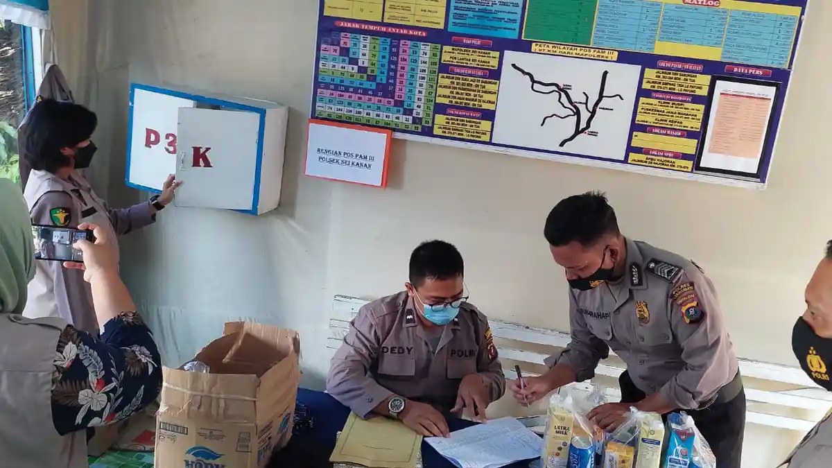 Tim Dokkes Polres Labuhan Batu Kunjungi Pos Pam lll Ops Ketupat Toba 2022