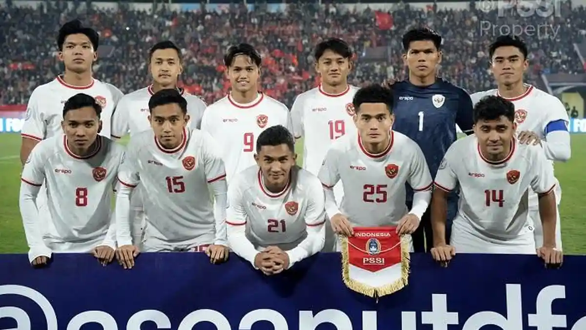 TIMNAS U-23 Indonesia Bersiap Menghadapi ASEAN Cup 2025, Persiapan Mepet Jadi Ujian Vanenburg