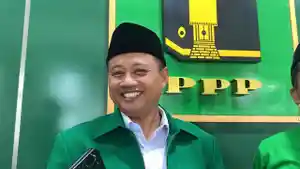 Ketua-DPW-PPP-Jabar-Uu-Ruzh.jpg