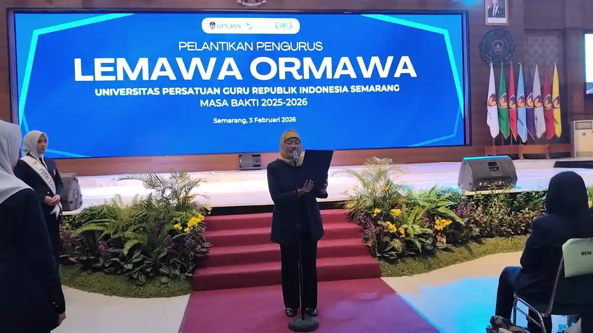 1.708 Mahasiswa Dilantik, Rektor UPGRIS Tegaskan Ormawa sebagai Laboratorium Kehidupan