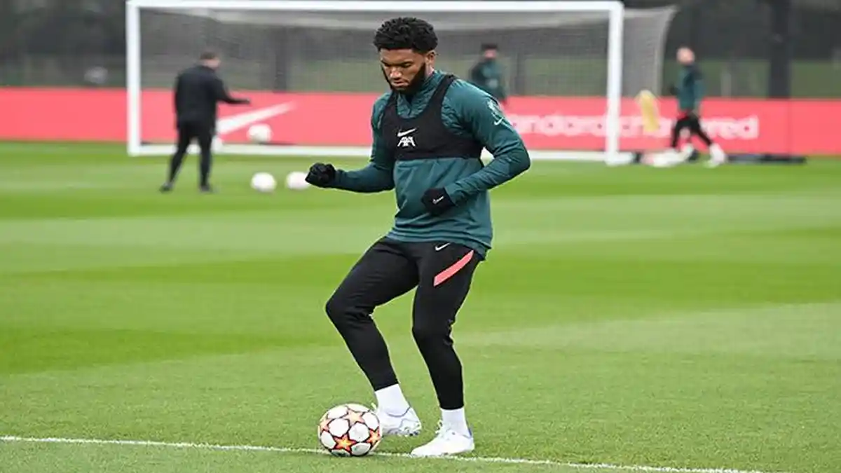 Live Score Liga Champion Benfica vs Liverpool Malam Ini