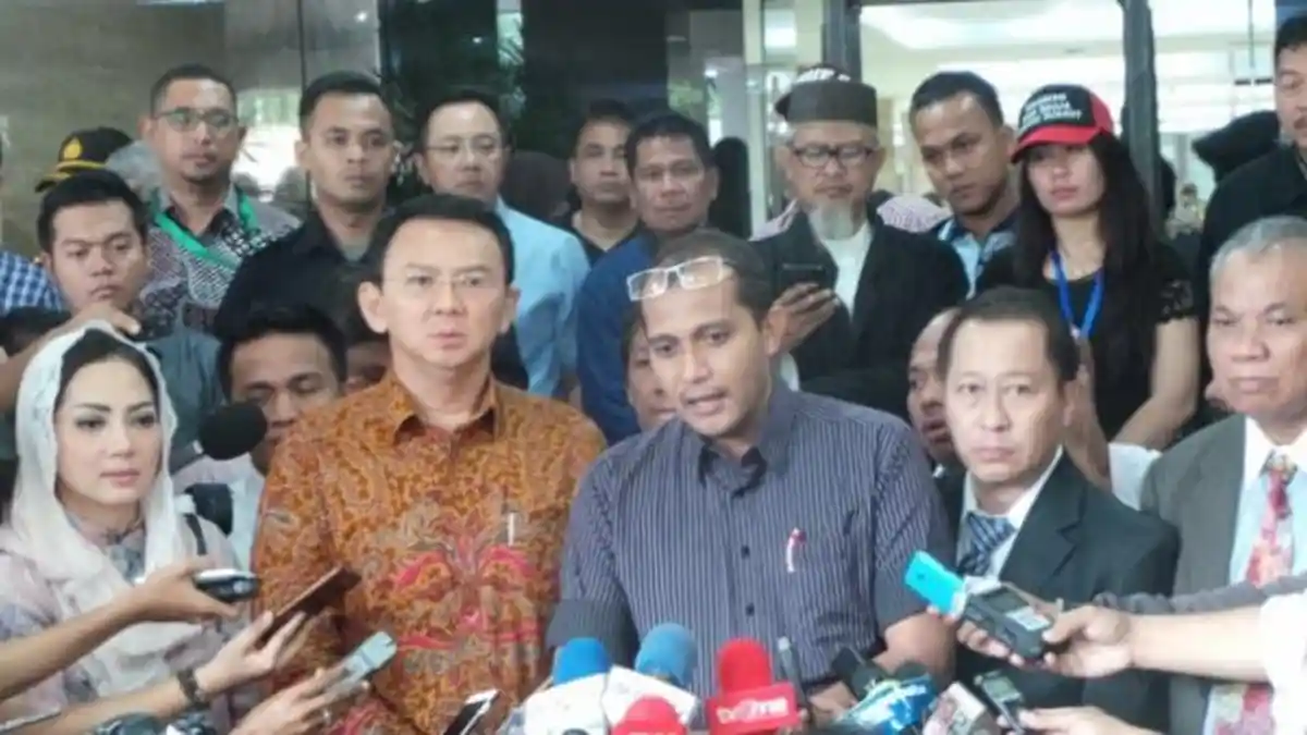 Pengacara Minta Jaksa Tuntut Bebas Ahok