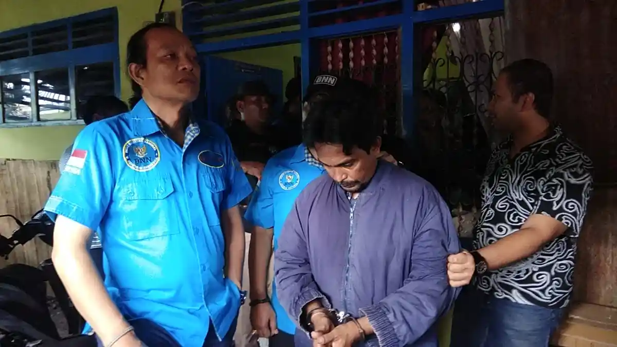 Dua Anjing Pelacak Endus Puluhan Kilo Sabu di Koper hingga Kardus di Medan Tembung