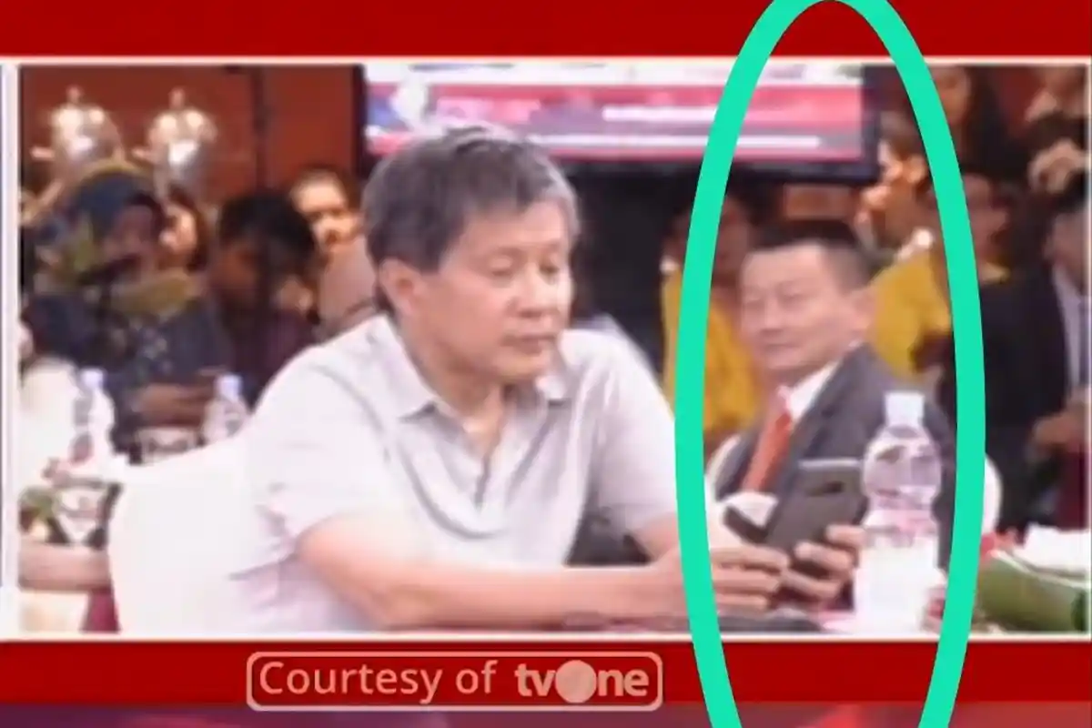 Ternyata Pernah Dekat dengan Ahok, Sosok Misterius Ini Selalu Hadir di ILC tapi Tak Pernah Bicara