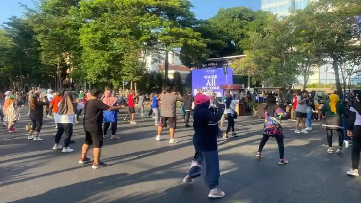 Bertabur Hadiah di CFD Novotel Makassar, Dihadiri Anggota Perhimpunan Radiografer Indonesia