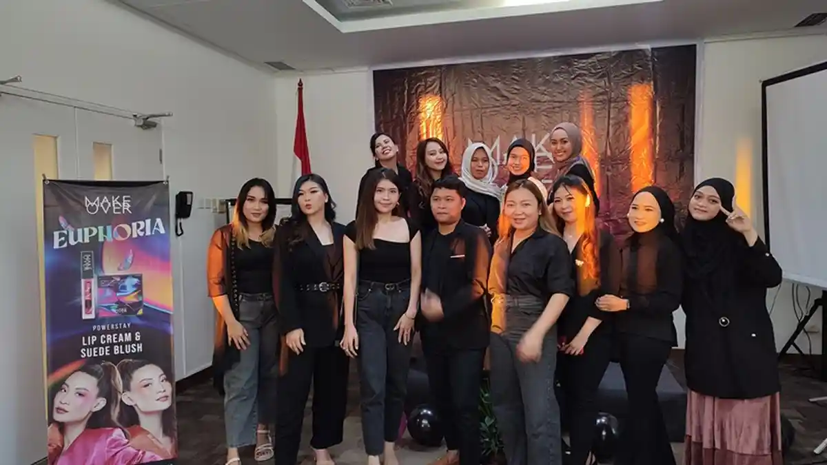 Make Over dan Sejumlah MUA di Manado Sulawesi Utara Jalin Silahturami