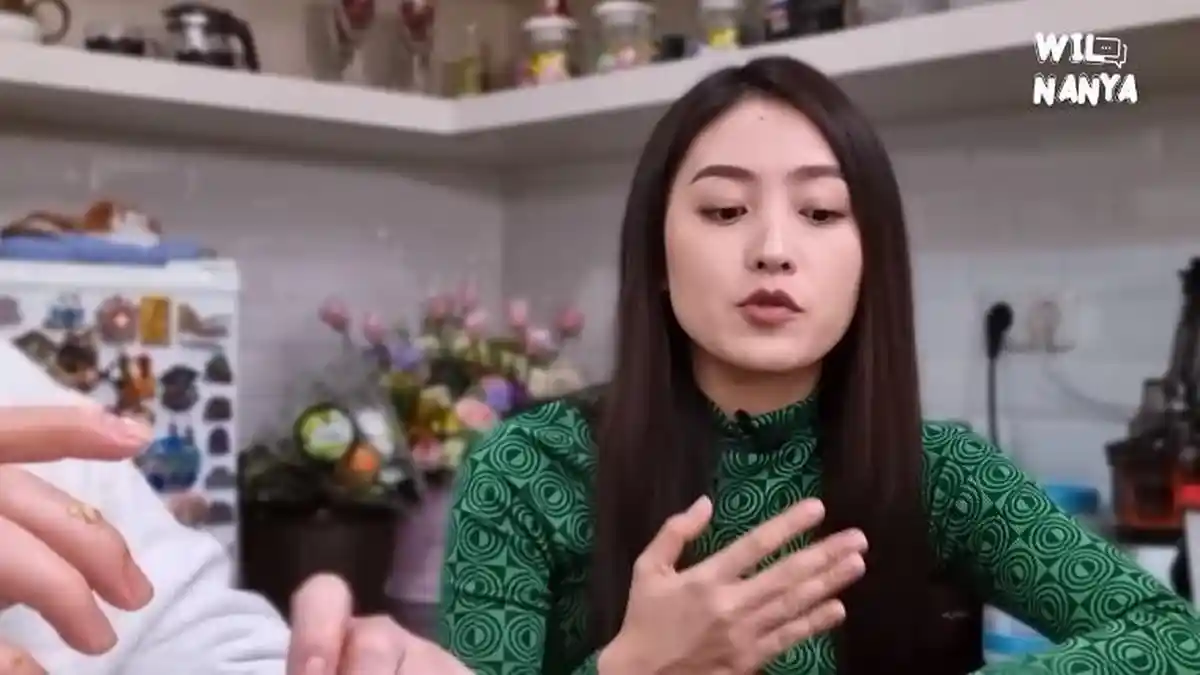 Natasha Wilona Akui Semua Mantan Pacarnya Mudah Dihubungi, Termasuk Verrell Bramasta