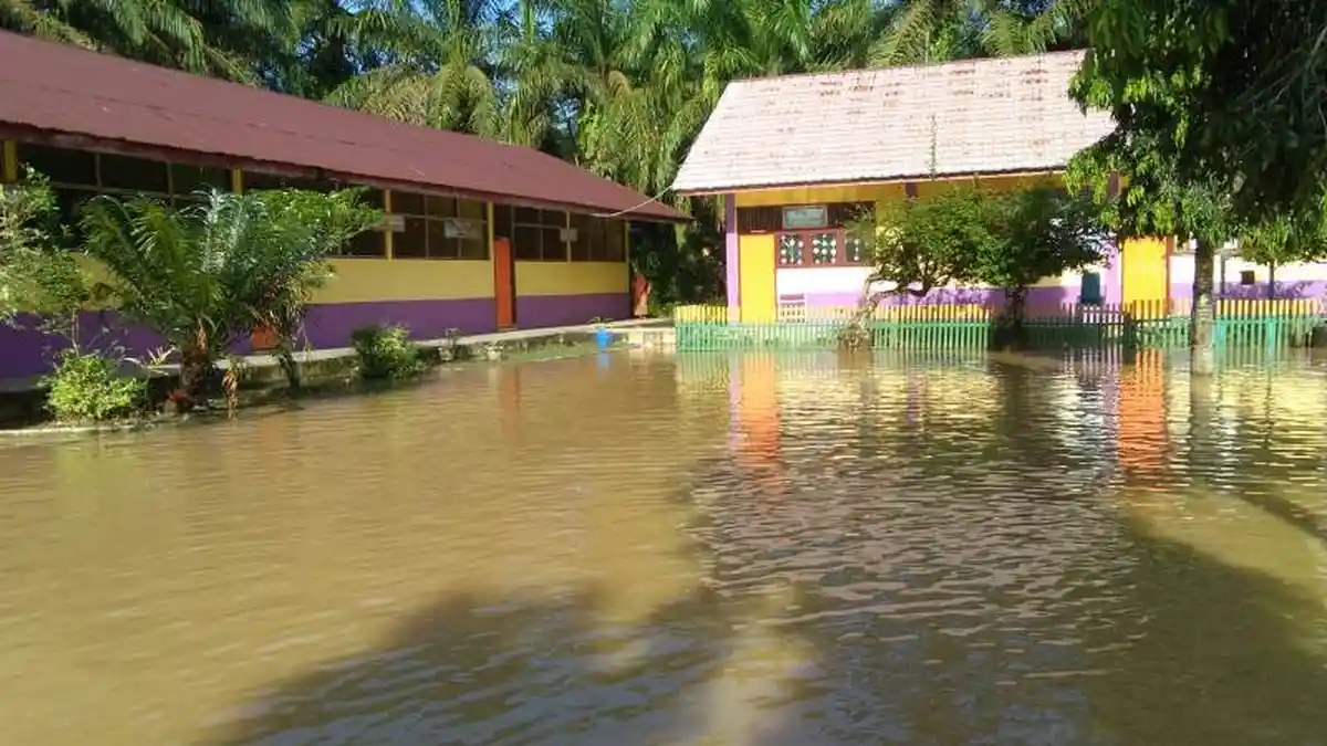 10 Sekolah di Aceh Timur Diliburkan karena Banjir, Berikut Rinciannya
