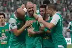 Persebaya-VS-psbs-selebrasi.jpg