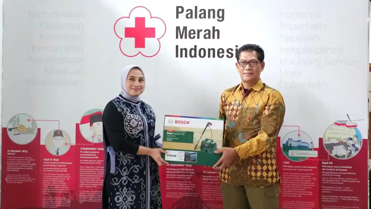 Penanganan Lumpur dan Material Pascabanjir, PMI Manfaatkan Dukungan Teknologi Bosch