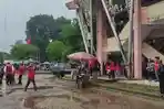 Pendukung-Ganjar-Mahfud-Meriahkan-GOR-Kota-Baru.jpg
