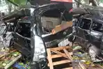 KECELAKAAN-Kecelakaan-maut-menimpa-mobil-Kijang-Innova.jpg