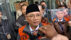 yaqut-papasan-gus-ipul.jpg
