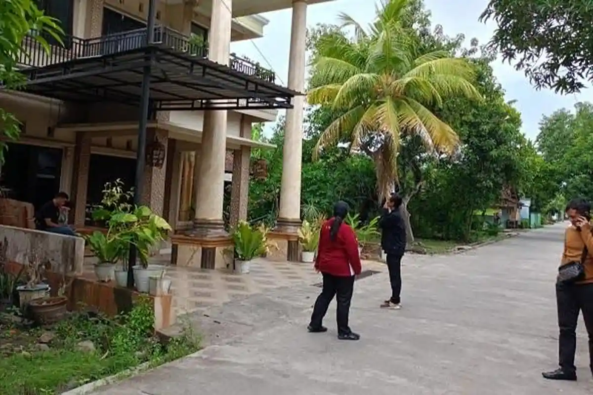 Pemanggilan Klarifikasi Pelanggaran ASN Tak Direspon, Bawaslu Geruduk Rumah Sekretaris Dinkes Kendal