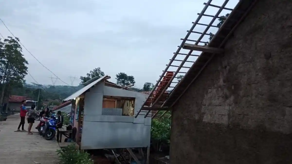 Kondisi Terkini Rumah Warga Cijeruk Sumedang Usai Diterjang Puting Beliung, Masjid Juga Rusak