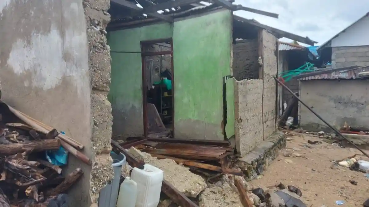 Gelombang Pasang Hantam Desa Gangga Satu, 11 Rumah Rusak
