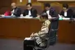 Sidang Dakwaan Idrus Marham