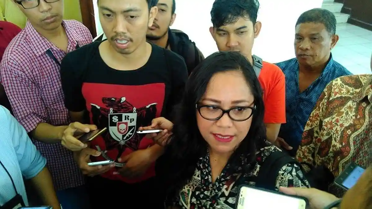 Ahok Diminta Hakim Untuk Hadir Dipersidangan Usai Agenda Pembuktian