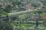 kereta-api-prambanan-ekspres-prameks.jpg