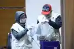 KPK Tunjukan Barang Bukti OTT Jaksa