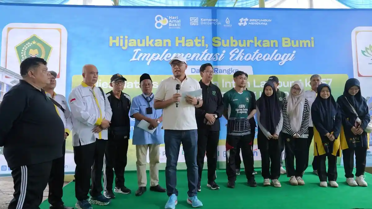IKA UIN RIL dan LPM Lampung Santuni Mahasiswa Terdampak Bencana Sumatera