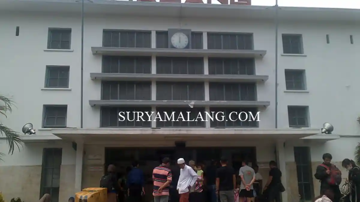 Pemilik Kios Sekitar Stasiun Malang Minta Tempat Relokasi