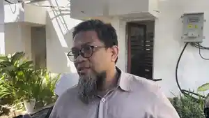 2026-06-12-Iqbal-Nadjamuddin-di-lantai-dasar-Gedung-Sementara-DPRD-Sulsel.jpg