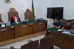 Sidang-Putusan-Kasus-Andrie-Yunus_4.jpg