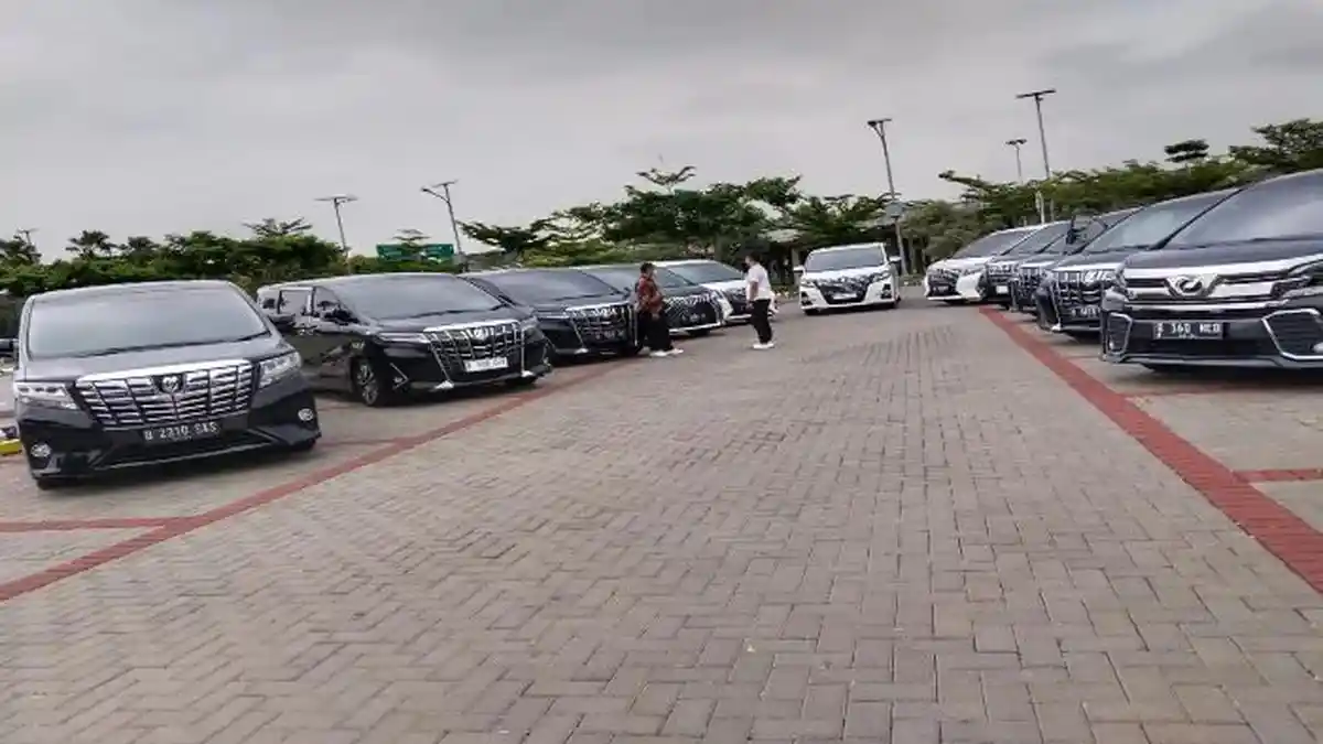 JakRent Tambah Armada Mobil Mewahnya Cocok untuk Wedding Car