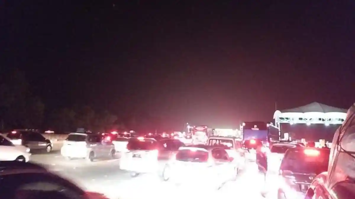 Hari Ini One Way dari Kalikangkung-Cikampek Diberlakukan Hingga Pukul 24.00