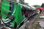 BREAKING-NEWS-Bus-Pariwisata-Hantam-Tebing-di-Jalan-Imogiri-Puluhan-Korban-Dievakuasi.jpg
