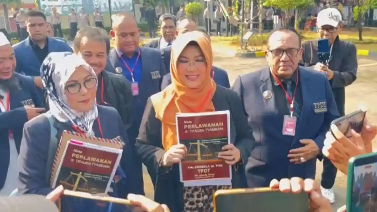Dokter Tifa Siapkan 37 Halaman Nota Perlawanan, Sebut Dakwaan Jaksa Lemah Sekali - Tribunnews.com