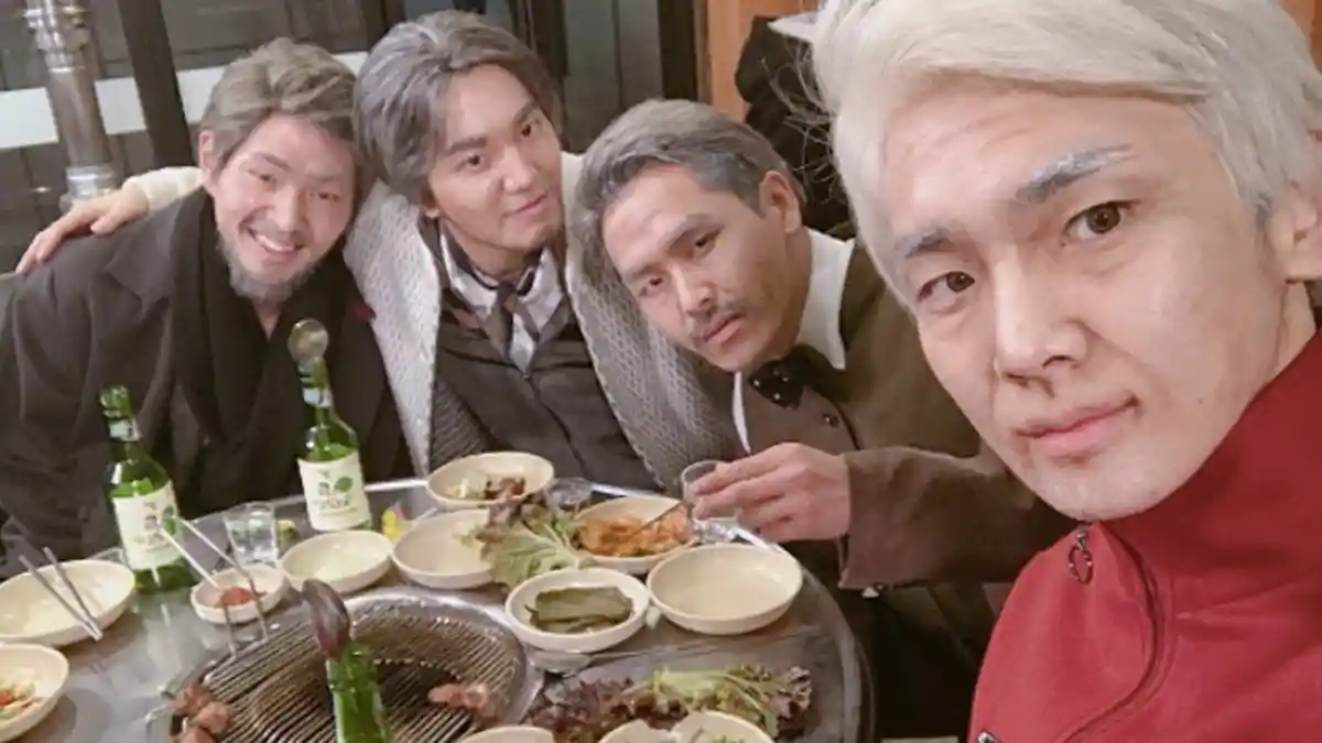 Member Shinee dan Infinite Berubah Jadi Kakek-kakek untuk Acara Spesial Ini!