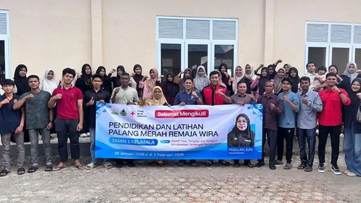 PMI Pidie Latih Pengurus PMR SMA 1 Keumala, 28 Siswa Didrill selama 3 Hari