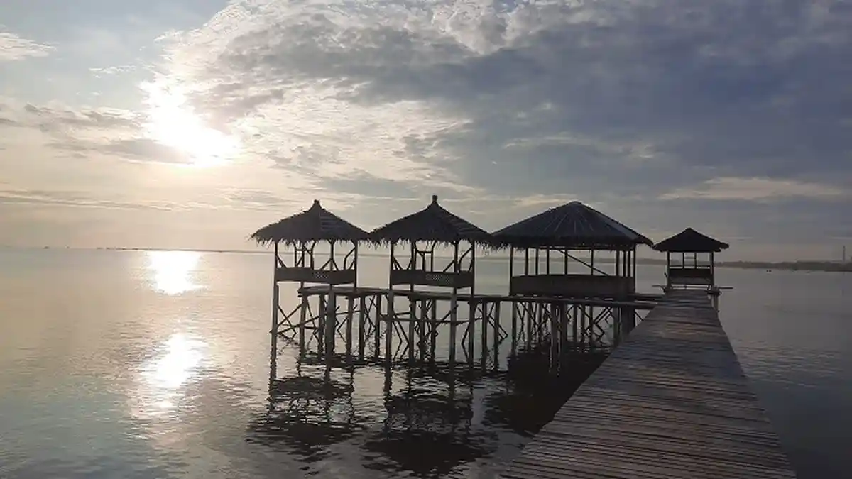 Pulau Cangkir, Lokasi Pas untuk Ngabuburit di Bulan Ramadan