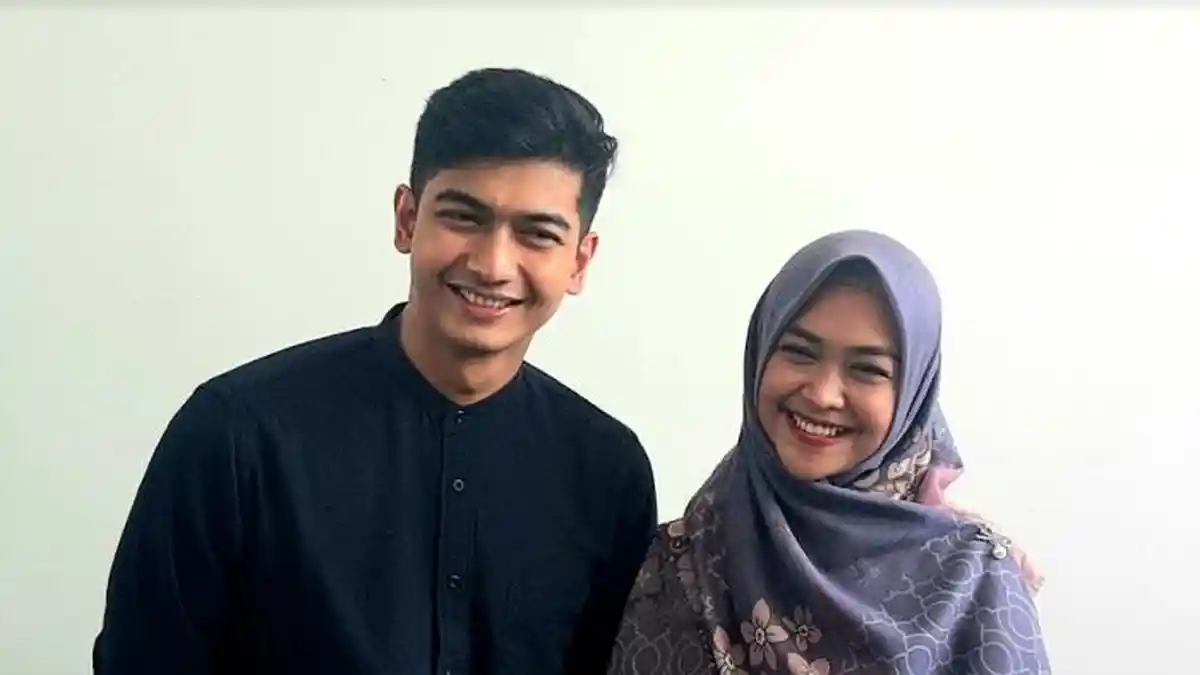 Ria Ricis Jawab Kabar Pernikahan dengan Teuku Ryan Digelar 5 November: Benar Hari Rabu