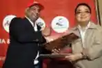 AirAsia Akuasisi Batavia Air