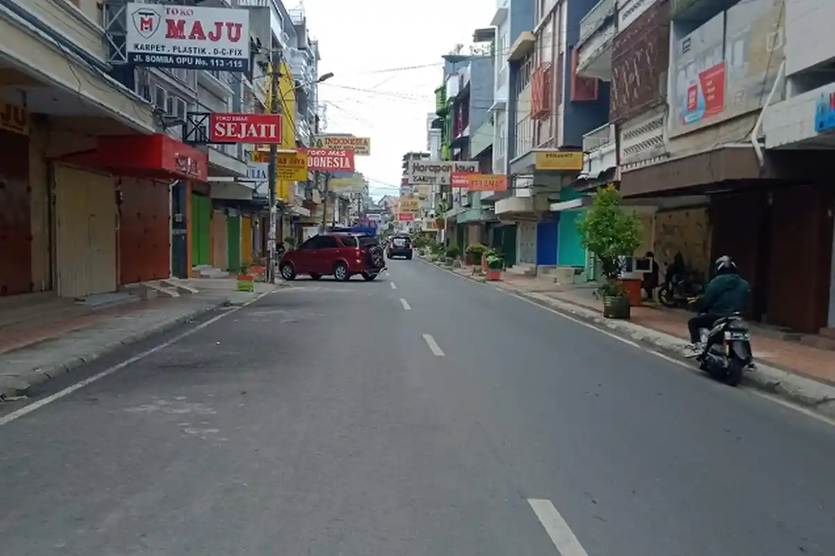 Hari Pertama PSBB, Begini Suasana Jl Somba Opu Makassar